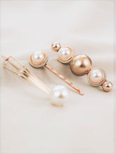 
                        
                          Load image into Gallery viewer, ALAYNA Vintage Hairclip Set
                        
                      