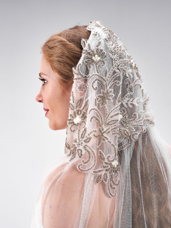 J'TAIME - Decorative Veil from Gibson Bespoke