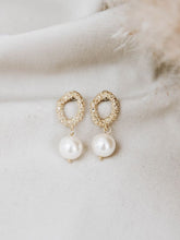 
                        
                          Load image into Gallery viewer, JENNIFER Chuncky Crystal Loop Drop Pearl Earrings
                        
                      