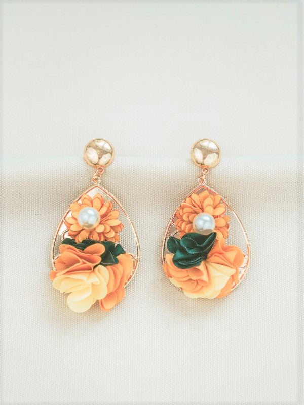 LAYLA Chic  Floral Dewdrop Earrings