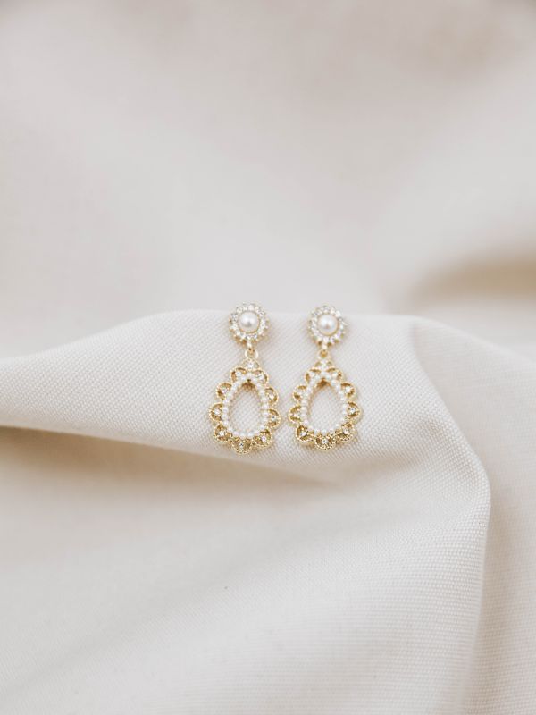 SOFIA Vintage-Stil Preciosa-Perlen Ohrringe
